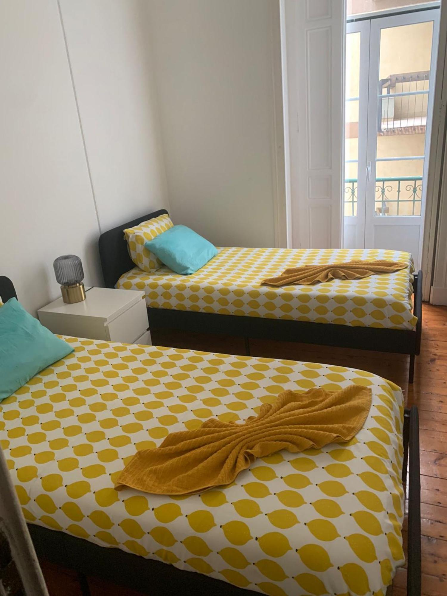 Garden Campo De Ourique Guest House - Hostel Lizbona Zewnętrze zdjęcie